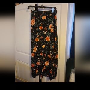 Forever 21 Long/ highwaisted floral wrap skirt women's size small